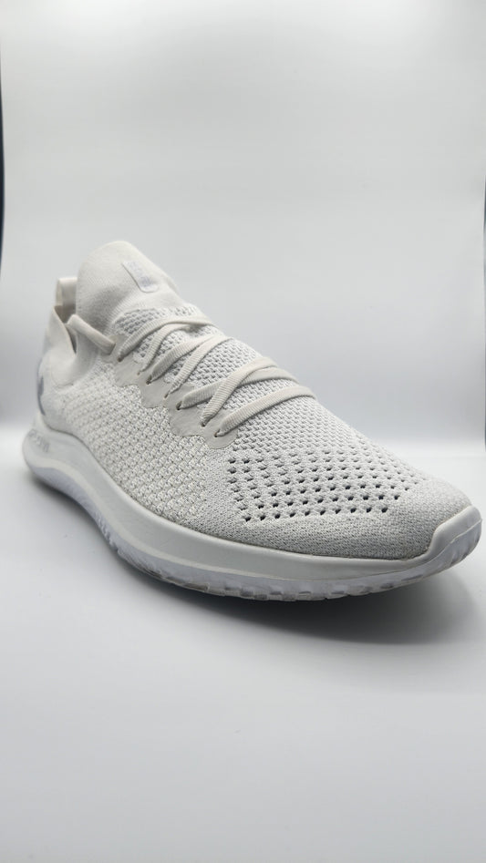 Under Armour Flow Velociti SE